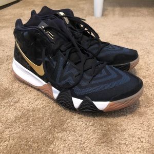 Nike Kyrie 4 IV - Pitch Blue/Metallic Gold Sz. 13